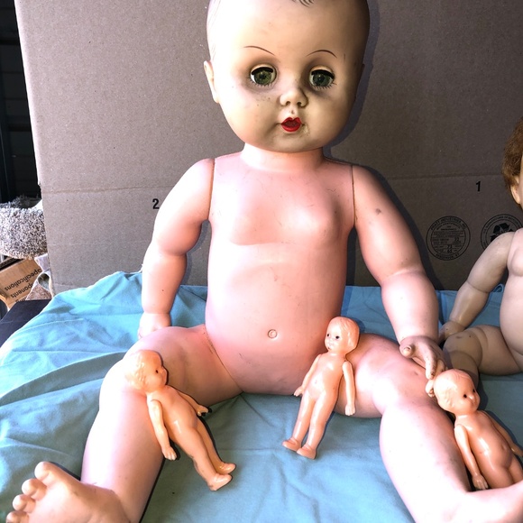 6 pc X-Large to Small~Creepy Weird Vintage Baby Dolls Lot~Halloween Decor Props - Picture 3 of 11